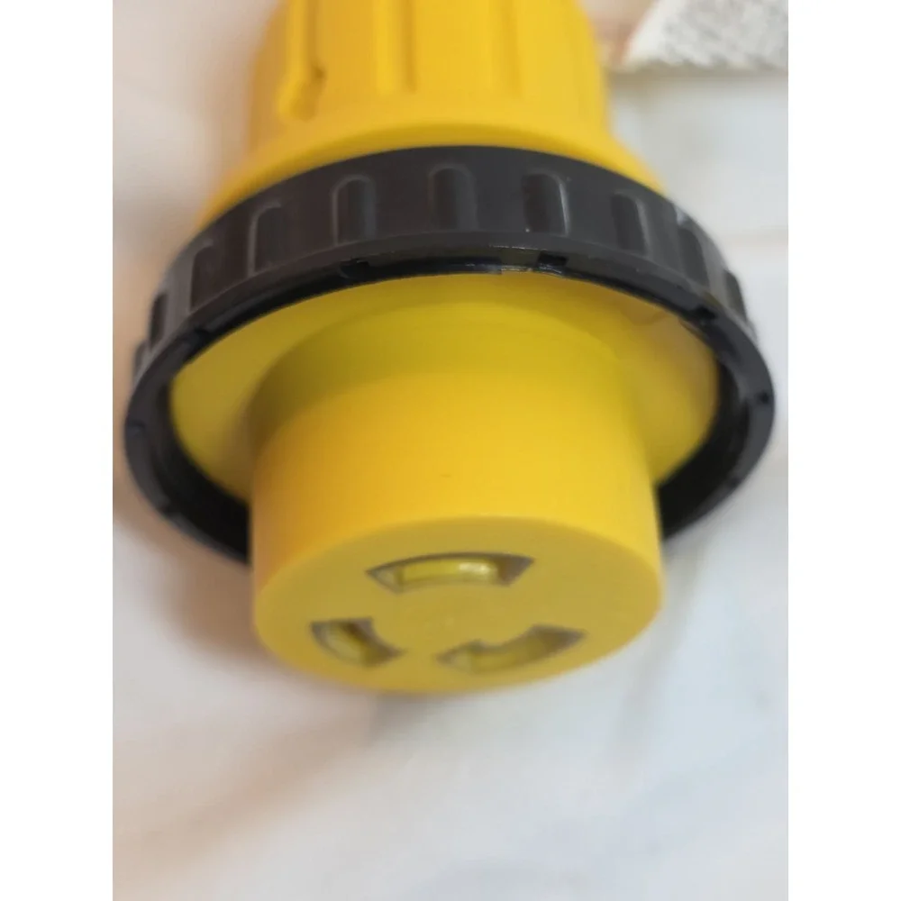 125v 30 Amp Female to 15 Amp Male Marine Shore Power Cord Pigtail Boat Adapter